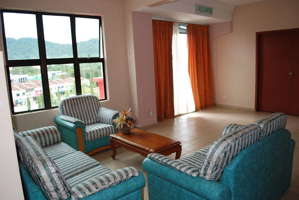 Langkawi Baron Hotel Kuah Exterior foto