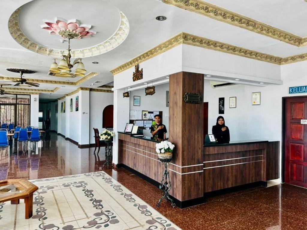 Langkawi Baron Hotel Kuah Exterior foto